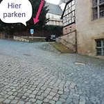 Grosse In Dritter Etage Mit Terrasse Im Altstadtzentrum - Chiplakoff *