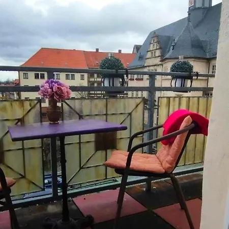 Apartment Grosse Mit Terrasse Im Altstadtzentrum - Chiplakoff