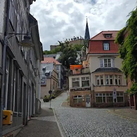 Grosse In Dritter Etage Mit Terrasse Im Altstadtzentrum - Chiplakoff Appartement *