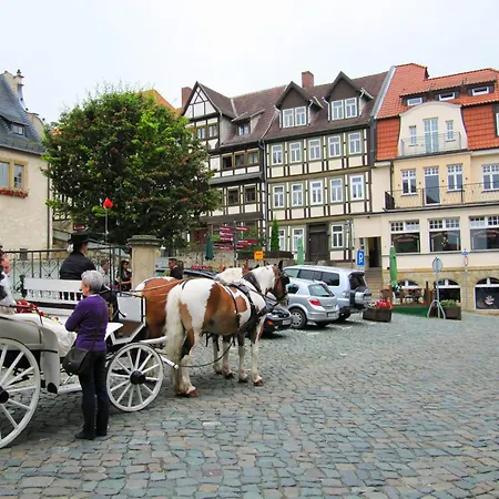 Apartment Große In Dritter Etage Mit Terrasse Im Altstadtzentrum - Chiplakoff