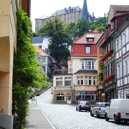 Apartment Grosse Mit Terrasse Im Altstadtzentrum - Chiplakoff