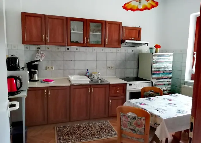 Grosse In Dritter Etage Mit Terrasse Im Altstadtzentrum - Chiplakoff Blankenburg (Harz)