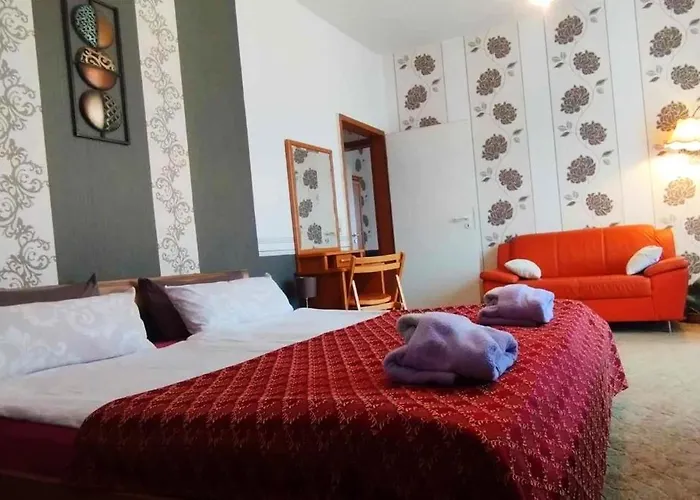 Grosse In Dritter Etage Mit Terrasse Im Altstadtzentrum - Chiplakoff Apartment Blankenburg (Harz)