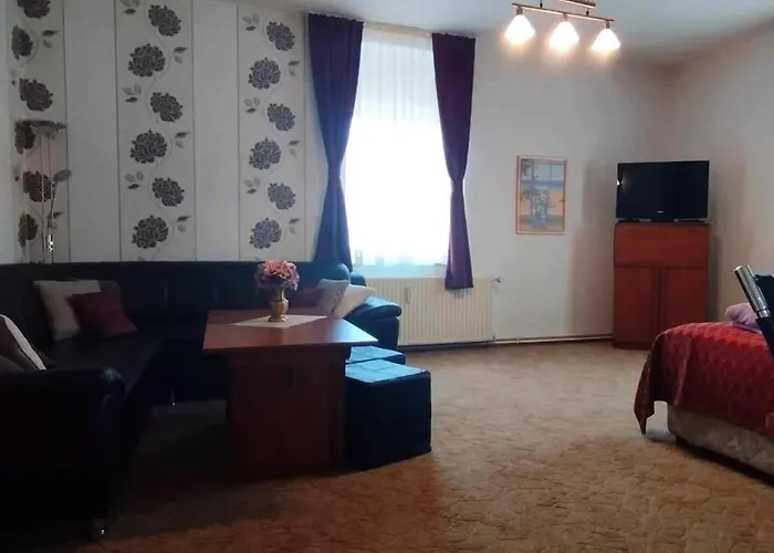 Apartment Grosse In Dritter Etage Mit Terrasse Im Altstadtzentrum - Chiplakoff *